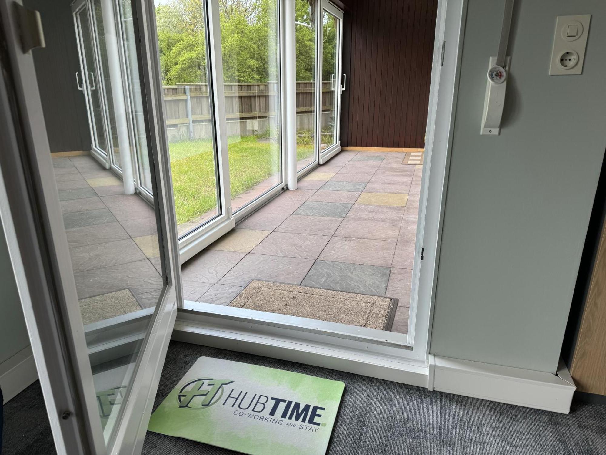 Hubtime Apartment Algermissen Екстериор снимка
