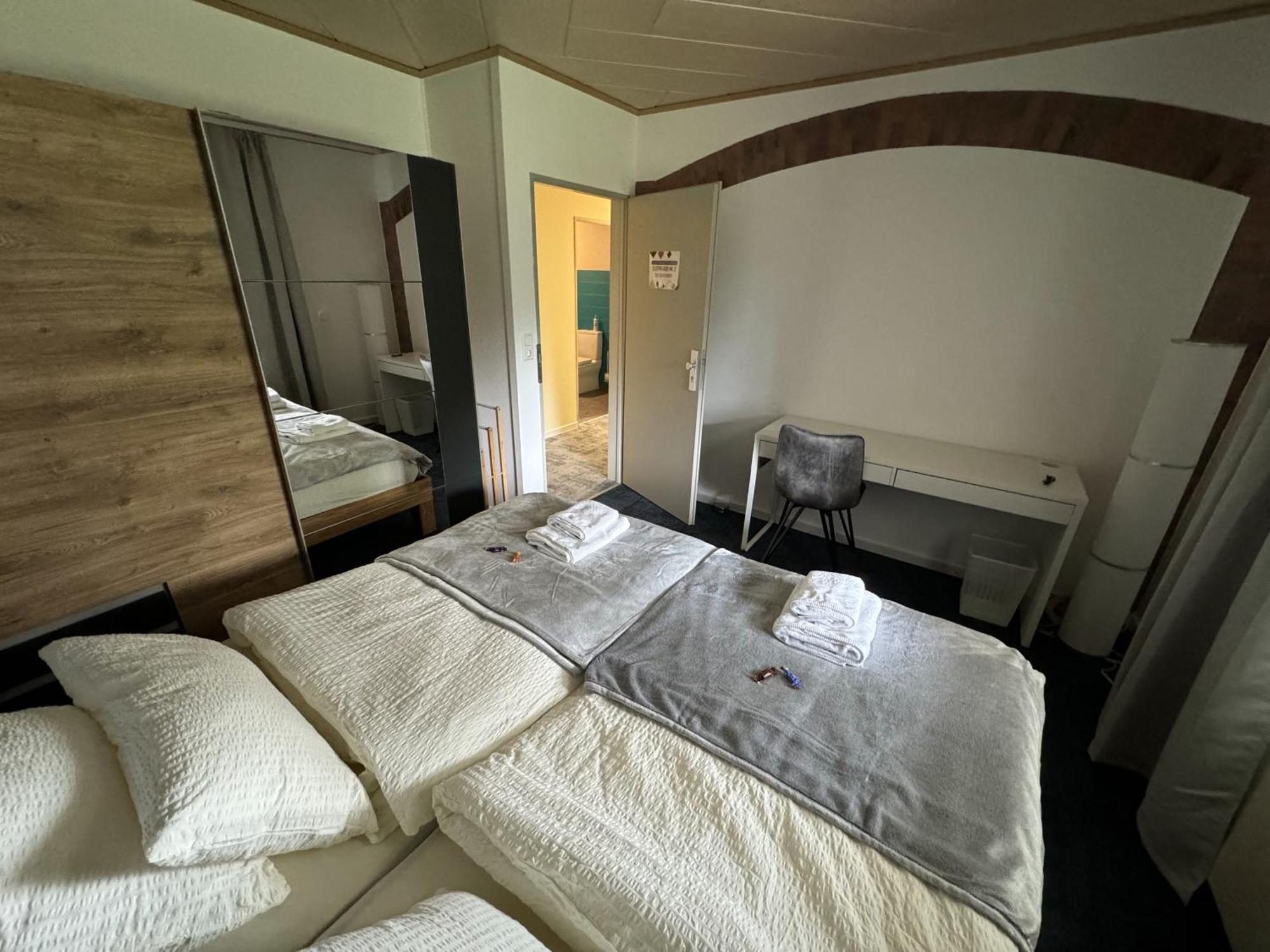 Hubtime Apartment Algermissen Екстериор снимка